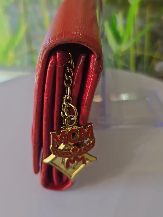 MCM Red Leather Trifold Wallet w/ Gold Studs & Charms | Authentic | EUC - Picture 4 of 15